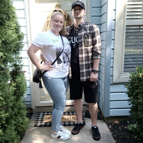 Meet your Posher, John - Picture 1 of 8